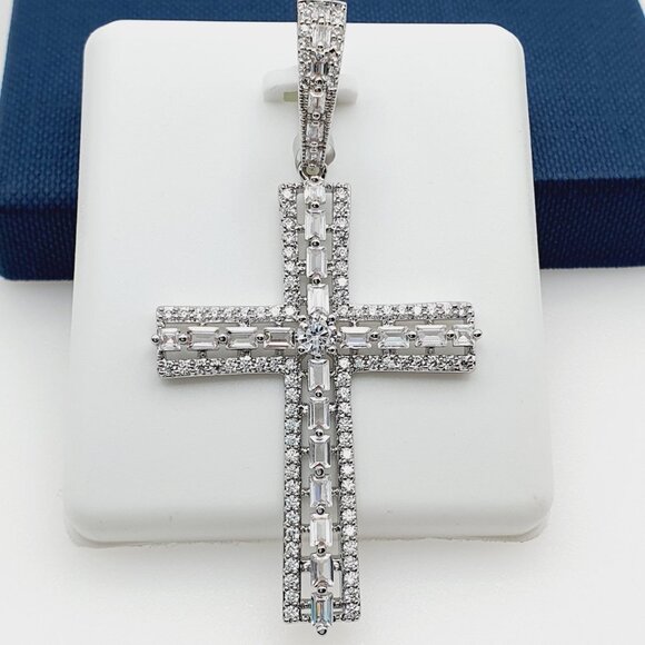 "925 Sterling Silver Plated CZ Pendant, INUS1BR190 - Picture 1 of 10